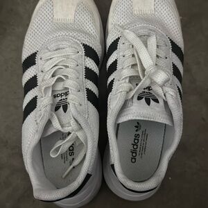 Adidas Flashback 8.5 white
